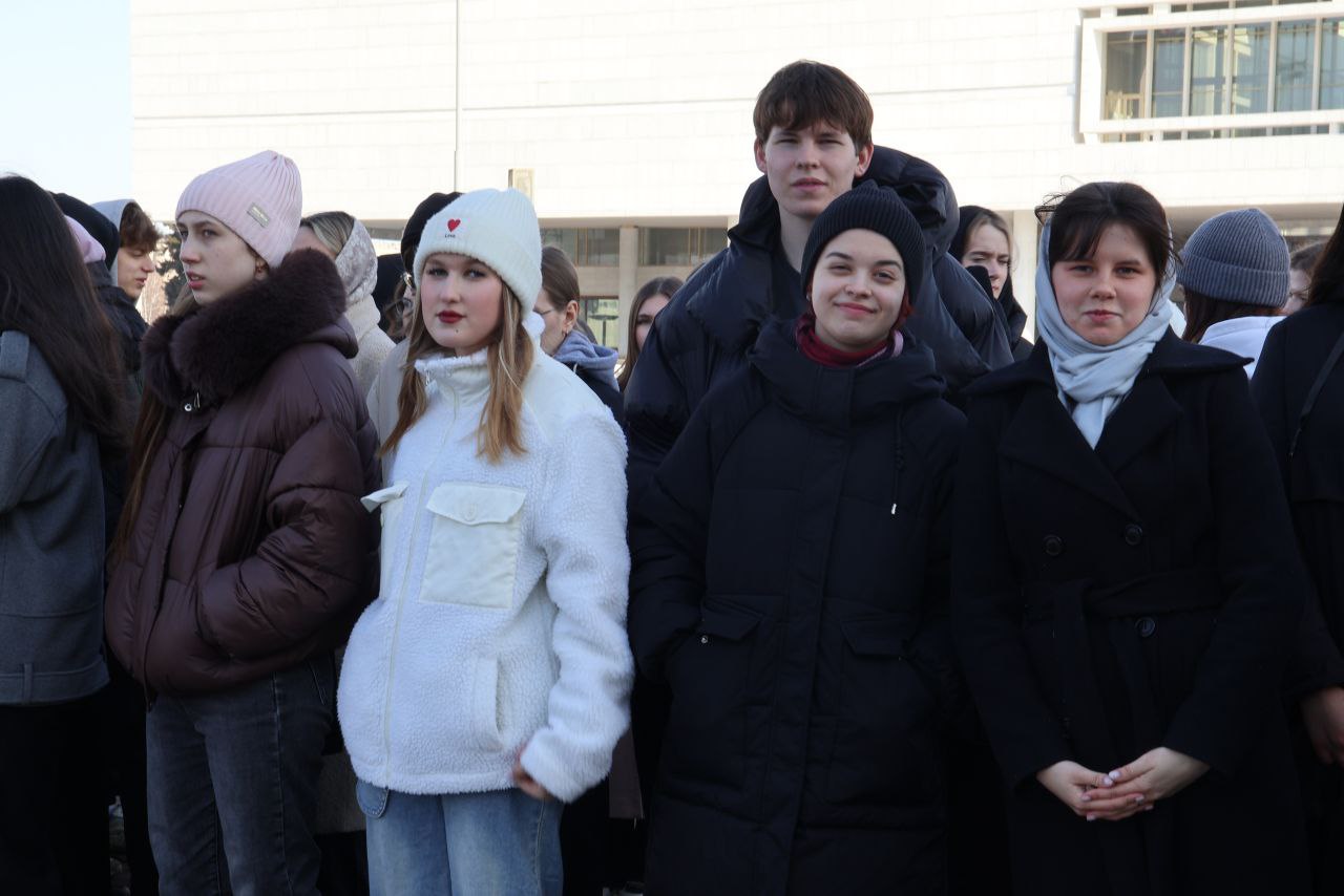 Ульяновцы почтили память Героя России Дмитрия Разумовского Ульяновцы почтили память Героя России Дмитрия Разумовского