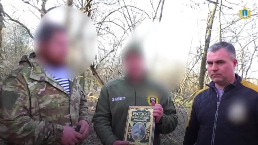 Семиклассник Юра Зюзин, волонтер группы «Мы вместе. ДОСААФ Димитровград», получил необычный подарок из зоны СВО