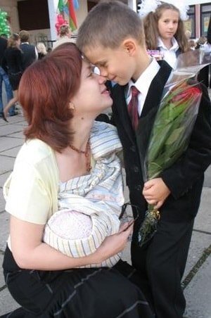 Как справиться с застенчивым первоклассником: советы для родителей