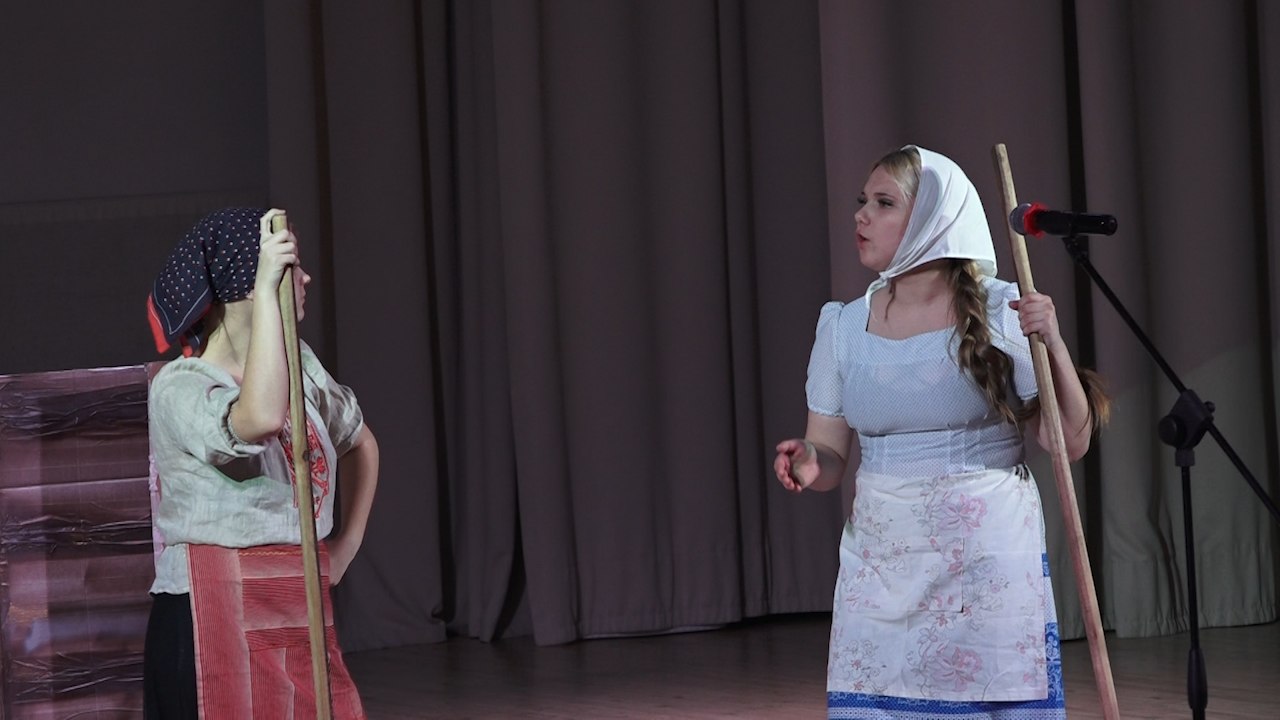 «Семь+я» и «Дети войны», «Без права забыть» и «Театральная палитра» — всё это номинации ставшего уже традиционным областного фестиваля театрального творчества «Мастер+ученик»