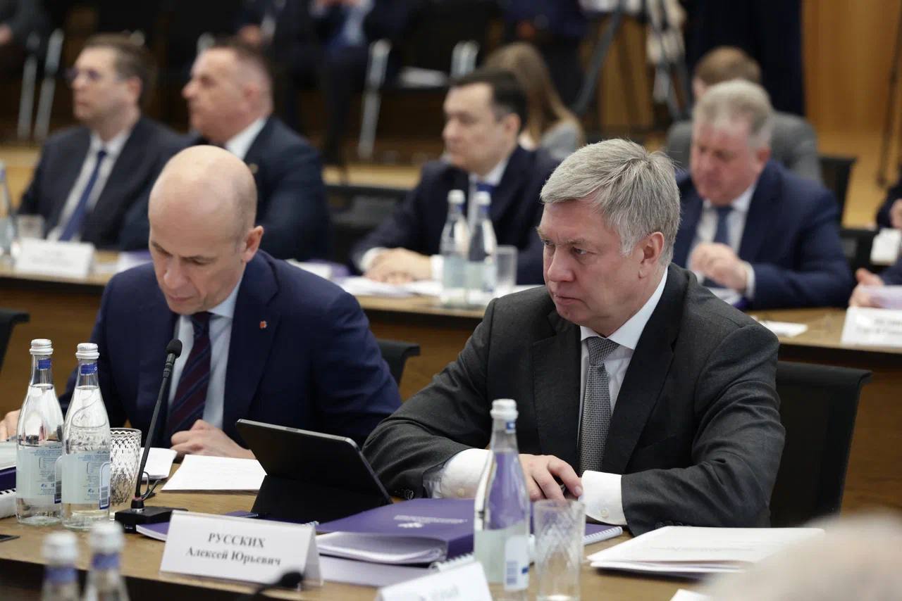 Алексей Русских: Принял участие в окружном Совете под председательством полномочного представителя Президента России в ПФО Игоря Комарова Алексей Русских: Принял участие в окружном Совете под председательством полномочного представителя Президента России в ПФО Игоря Комарова