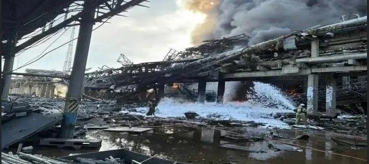 Новости к этому часу:. Число погибших при пожаре на предприятии «Нижнекамскнефтехим» выросло до двух, сообщили в пресс-службе компании «Сибур» Новости к этому часу:. Число погибших при пожаре на предприятии «Нижнекамскнефтехим» выросло до двух, сообщили в пресс-службе компании «Сибур»