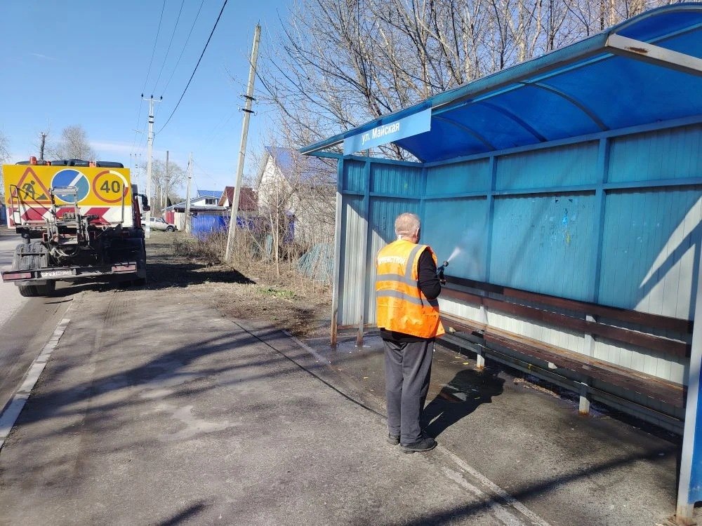 За сутки ульяновские дорожники отремонтировали горячим асфальтом шесть участков улиц За сутки ульяновские дорожники отремонтировали горячим асфальтом шесть участков улиц