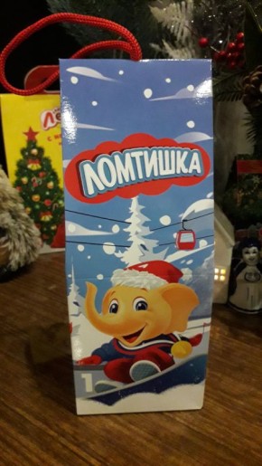 Новый год с аккондом: распаковка сладкого подарка