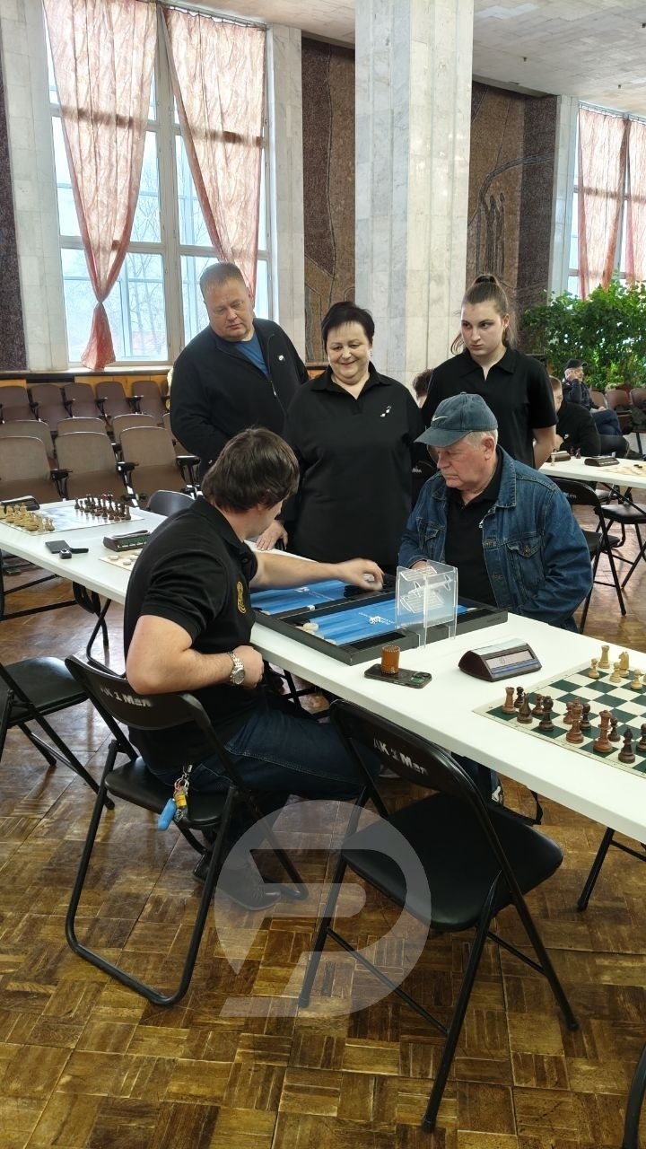 Впервые в истории России — в Ульяновске проходит турнир, интеллектуальное троеборье по шахматам, шашкам и спортивным нардам Впервые в истории России — в Ульяновске проходит турнир, интеллектуальное троеборье по шахматам, шашкам и спортивным нардам