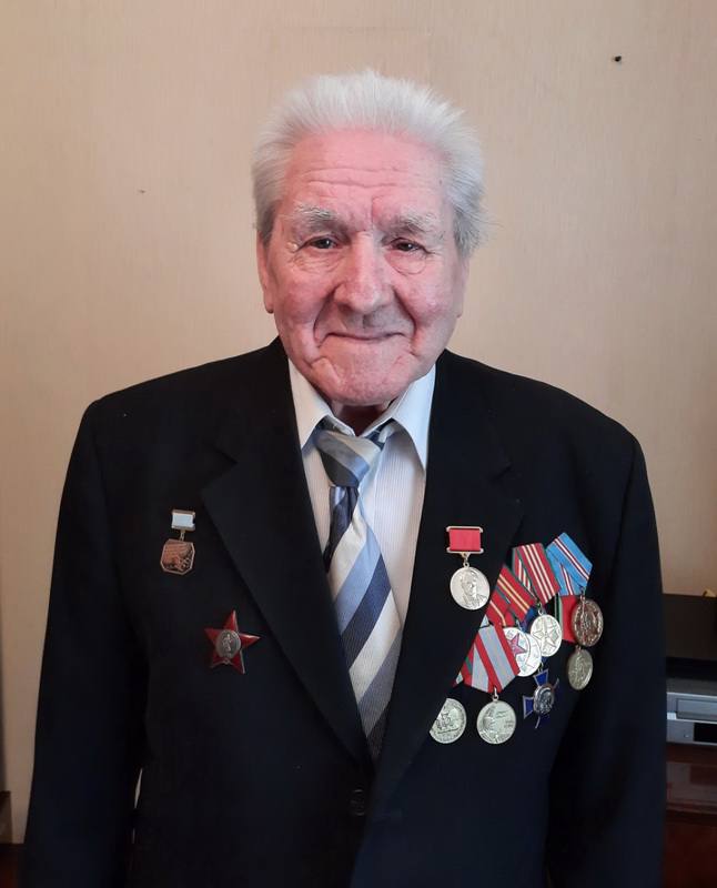 Космонавт №0. Именно так на Байконуре называли Сергея Нефёдова, который родился в 1939 году и вырос в селе Верхняя Часовня Чердаклинского района Космонавт №0. Именно так на Байконуре называли Сергея Нефёдова, который родился в 1939 году и вырос в селе Верхняя Часовня Чердаклинского района