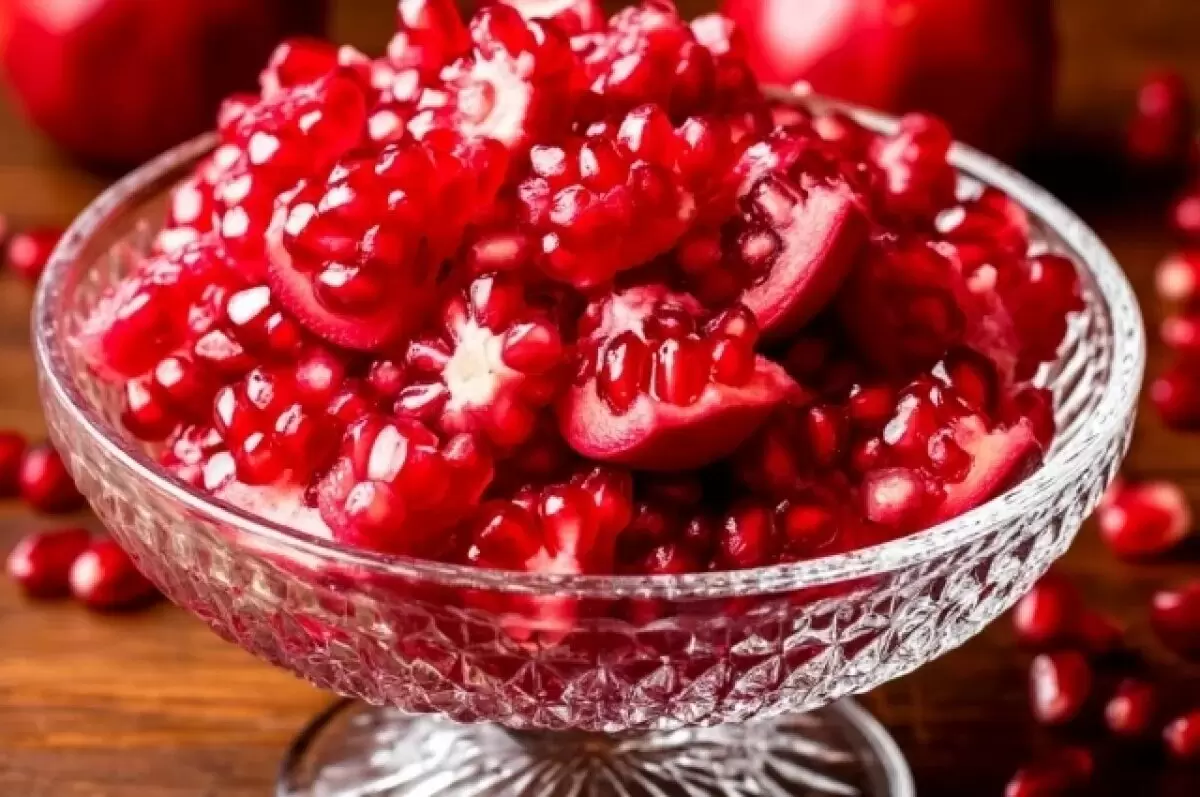Гранат: суперфуд, который улучшает здоровье, по версии остеопата Леонидовой