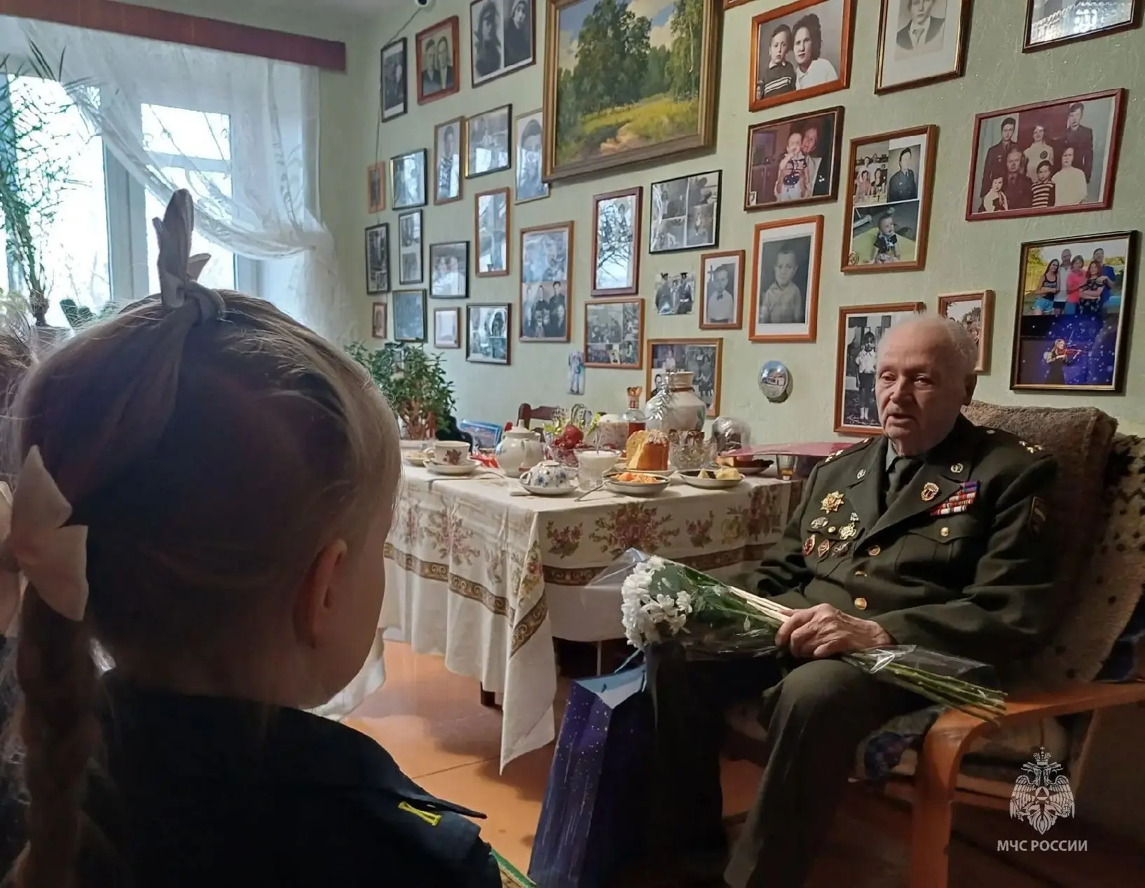 Юрию Рассадину — 89! Легенда пожарной охраны принимает поздравления Юрию Рассадину — 89! Легенда пожарной охраны принимает поздравления