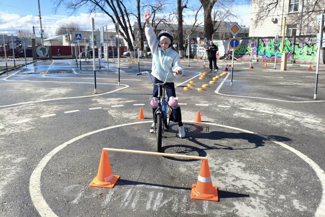 На базе ЦРТДиЮ им.А.Матросова состоялся муниципальный этап конкурса «Безопасное колесо-2026»! На базе ЦРТДиЮ им.А.Матросова состоялся муниципальный этап конкурса «Безопасное колесо-2026»!