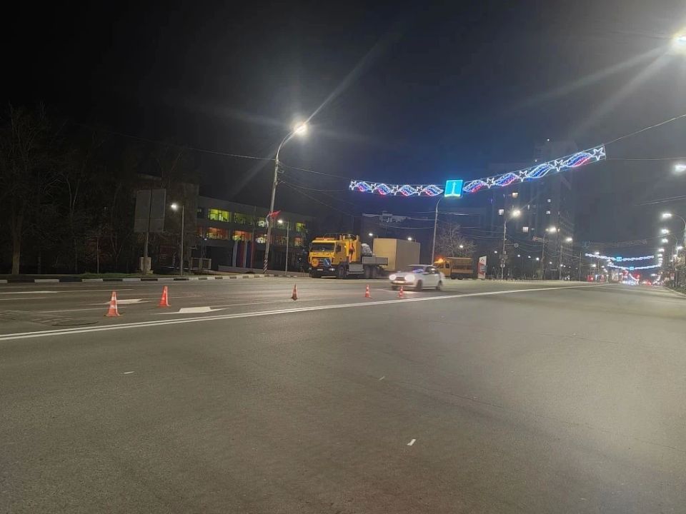 В Ульяновске за минувшие сутки отремонтировали 17 участков улиц на площади 1400 кв. м В Ульяновске за минувшие сутки отремонтировали 17 участков улиц на площади 1400 кв. м