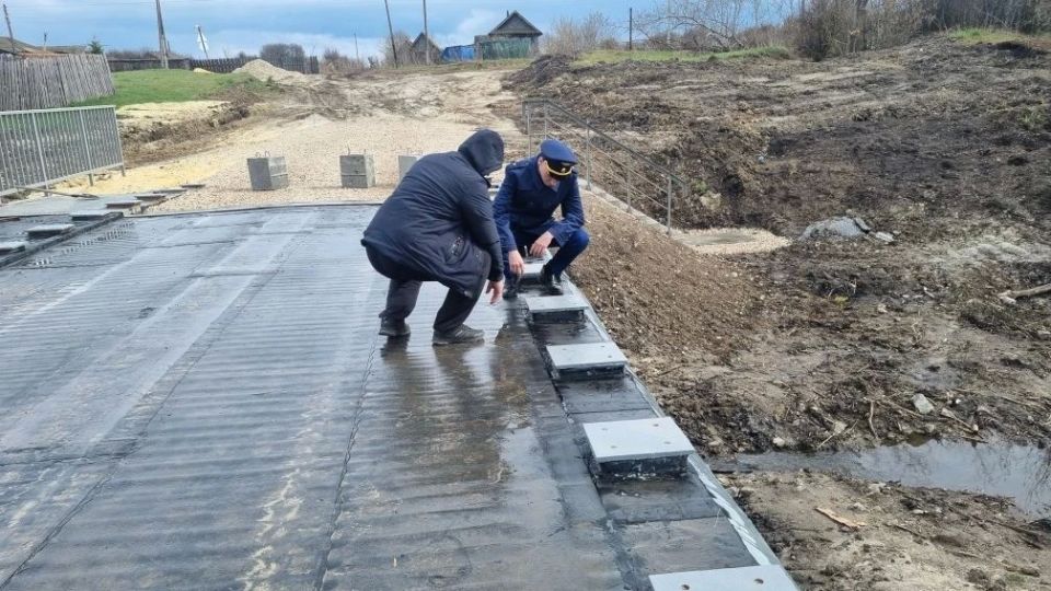 Прокуратура Вешкаймского района проводит проверку исполнения законодательства о контрактной системе в сфере закупок товаров, работ, услуг для обеспечения государственных и муниципальных нужд Прокуратура Вешкаймского района проводит проверку исполнения законодательства о контрактной системе в сфере закупок товаров, работ, услуг для обеспечения государственных и муниципальных нужд