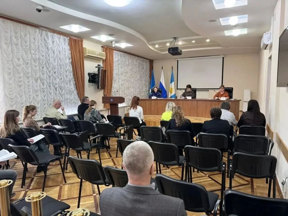 123 Старший помощник прокурора Железнодорожного района г. Ульяновска Ситник В.С. приняла участие в заседании рабочей группы межведомственной комиссии Ульяновской области по противодействию нелегальной занятости на территории... 123 Старший помощник прокурора Железнодорожного района г. Ульяновска Ситник В.С. приняла участие в заседании рабочей группы межведомственной комиссии Ульяновской области по противодействию нелегальной занятости на территории...