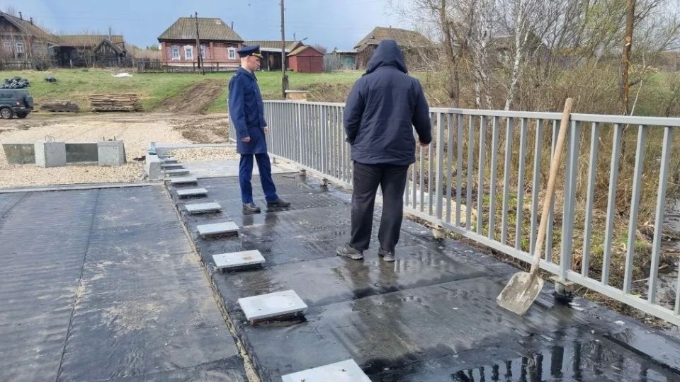 Прокуратура Вешкаймского района проводит проверку исполнения законодательства о контрактной системе в сфере закупок товаров, работ, услуг для обеспечения государственных и муниципальных нужд