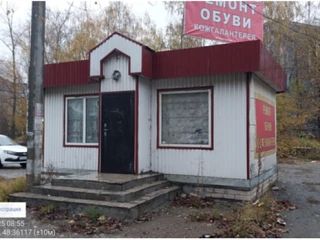 При въезде на улицу Репина уберут киоск
