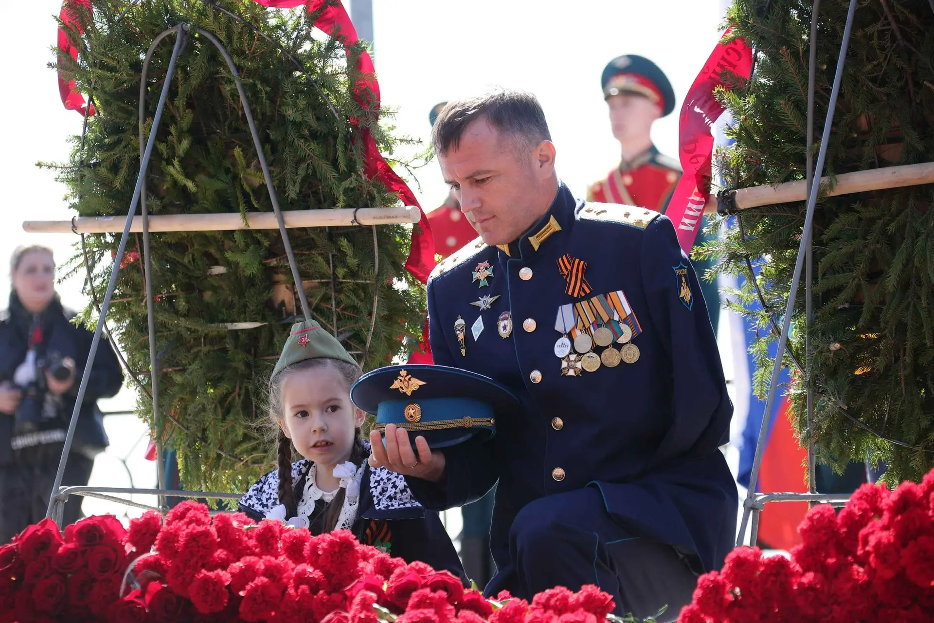 Алексей Русских: В честь 81-ой годовщины Победы в Великой Отечественной войне торжественным маршем прошли войска Ульяновского территориального гарнизона Алексей Русских: В честь 81-ой годовщины Победы в Великой Отечественной войне торжественным маршем прошли войска Ульяновского территориального гарнизона