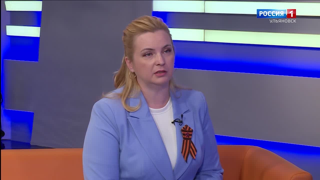 Праздничные парады под окнами, медицинское обследование на дому - какой еще заботой окружены ветераны Великой Отечественной войны в Ульяновской области? Об этом сегодня актуальное интервью с заместителем председателя...