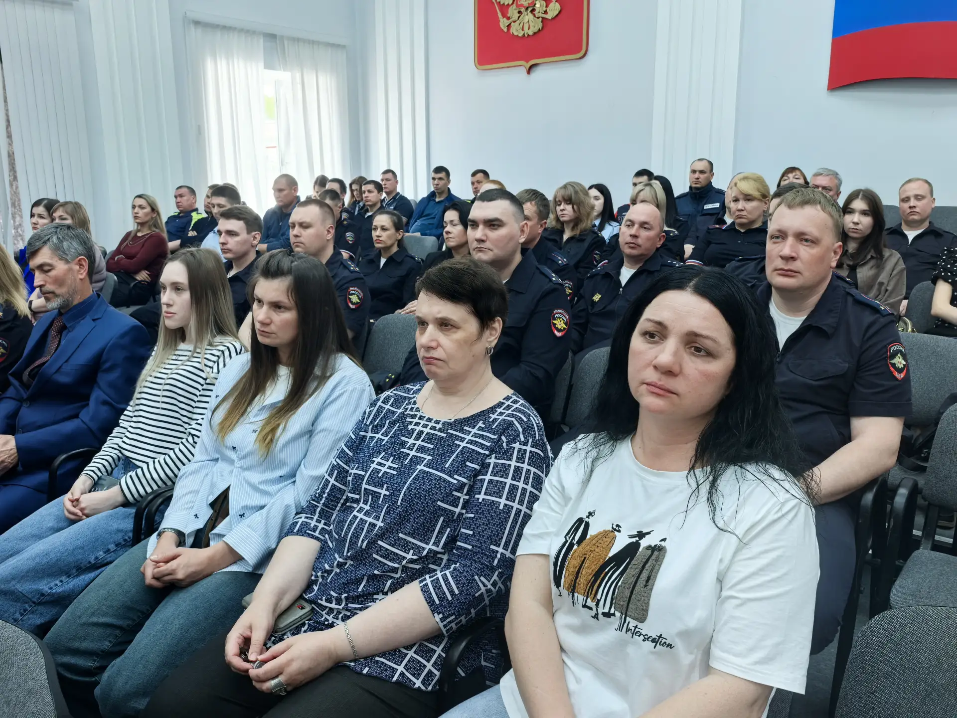 Для ульяновских полицейских прошла встреча с настоятелем прихода храма во имя Космы и Дамиана протоиереем Олегом Кропочевым Для ульяновских полицейских прошла встреча с настоятелем прихода храма во имя Космы и Дамиана протоиереем Олегом Кропочевым