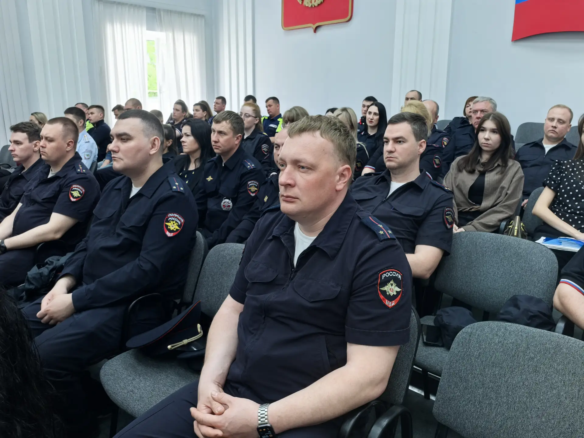 Для ульяновских полицейских прошла встреча с настоятелем прихода храма во имя Космы и Дамиана протоиереем Олегом Кропочевым Для ульяновских полицейских прошла встреча с настоятелем прихода храма во имя Космы и Дамиана протоиереем Олегом Кропочевым