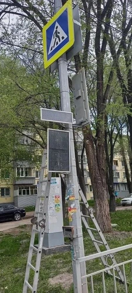Карточный ремонт дорог, нанесение разметки, покос травы и вывоз смёта: ульяновские дорожники отчитались перед главой города о проводимых работах Карточный ремонт дорог, нанесение разметки, покос травы и вывоз смёта: ульяновские дорожники отчитались перед главой города о проводимых работах