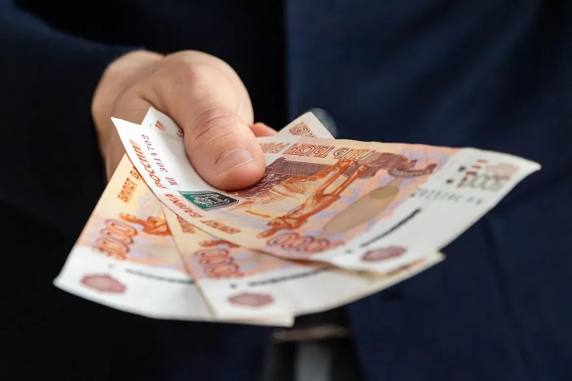 В Ульяновске передано в суд дело о получении взятки чиновником райадминистрации