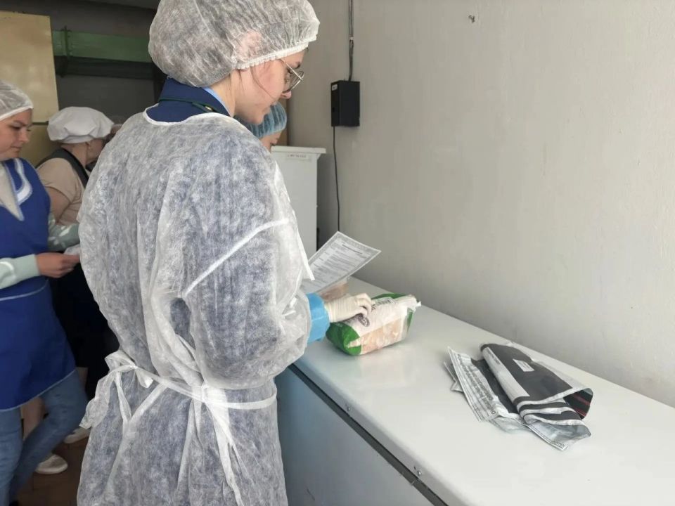 Прокуратура Мелекесского района проводит проверку исполнения законодательства об обеспечении качества и безопасности пищевых продуктов Прокуратура Мелекесского района проводит проверку исполнения законодательства об обеспечении качества и безопасности пищевых продуктов