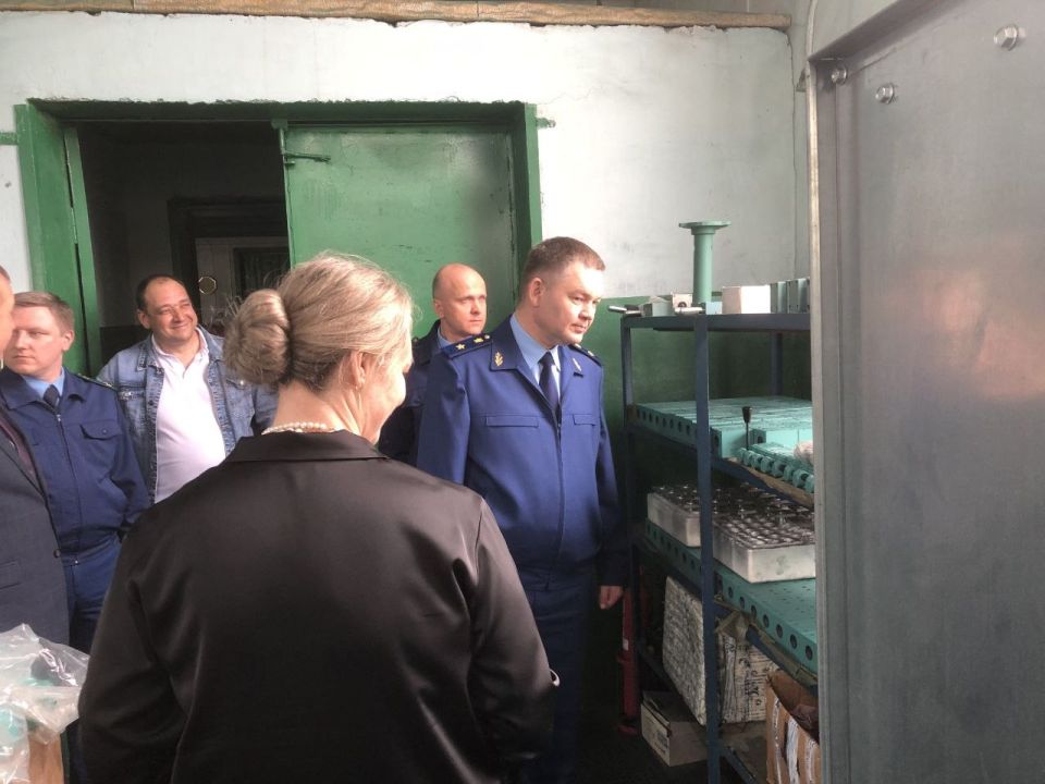Прокурор Ульяновской области провел встречу с субъектами предпринимательства Прокурор Ульяновской области провел встречу с субъектами предпринимательства