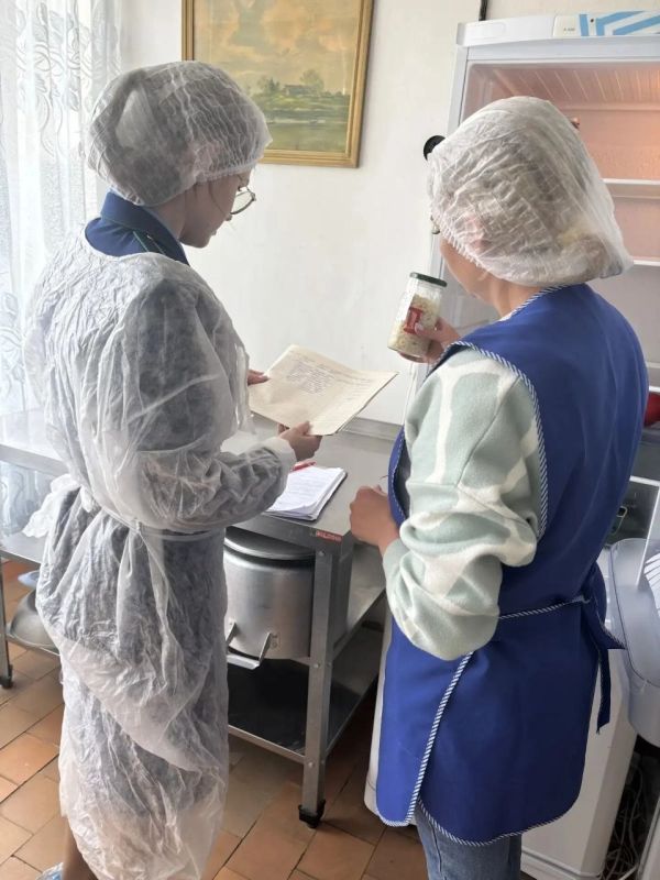 Прокуратура Мелекесского района проводит проверку исполнения законодательства об обеспечении качества и безопасности пищевых продуктов