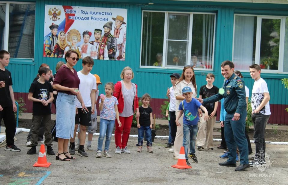 Димитровградские огнеборцы провели пожарную эстафету в социально-реабилитационном центре Димитровградские огнеборцы провели пожарную эстафету в социально-реабилитационном центре