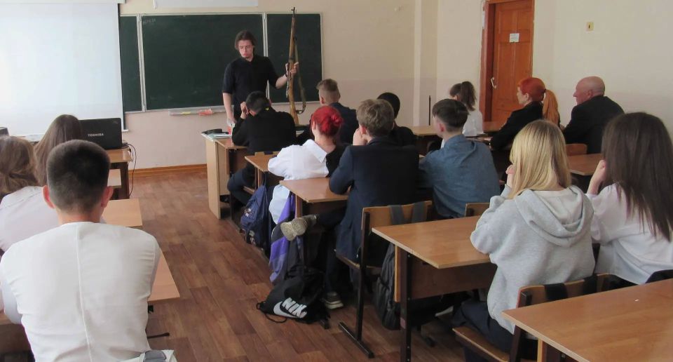 В Ульяновской области полицейские и общественники провели для школьников познавательные уроки В Ульяновской области полицейские и общественники провели для школьников познавательные уроки