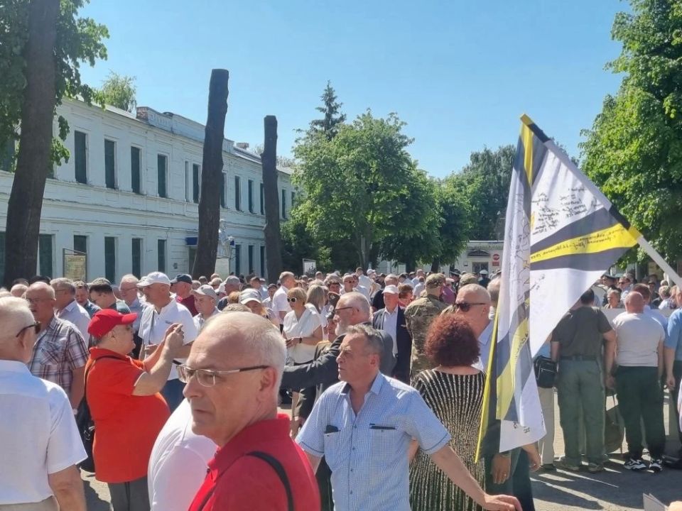 В Ульяновске отметили 90-летие училища связи им. Г.К. Орджоникидзе В Ульяновске отметили 90-летие училища связи им. Г.К. Орджоникидзе
