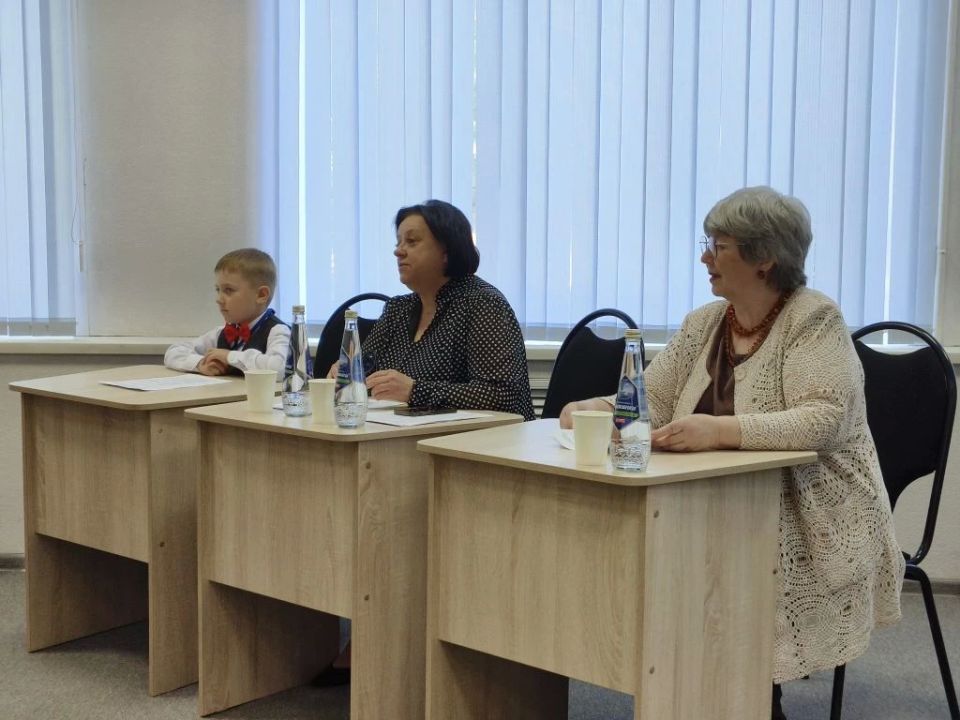 Сегодня в Ульяновской области состоялось заседание оргкомитета по реализации плана мероприятий Года дошкольного образования в Ульяновской области Сегодня в Ульяновской области состоялось заседание оргкомитета по реализации плана мероприятий Года дошкольного образования в Ульяновской области