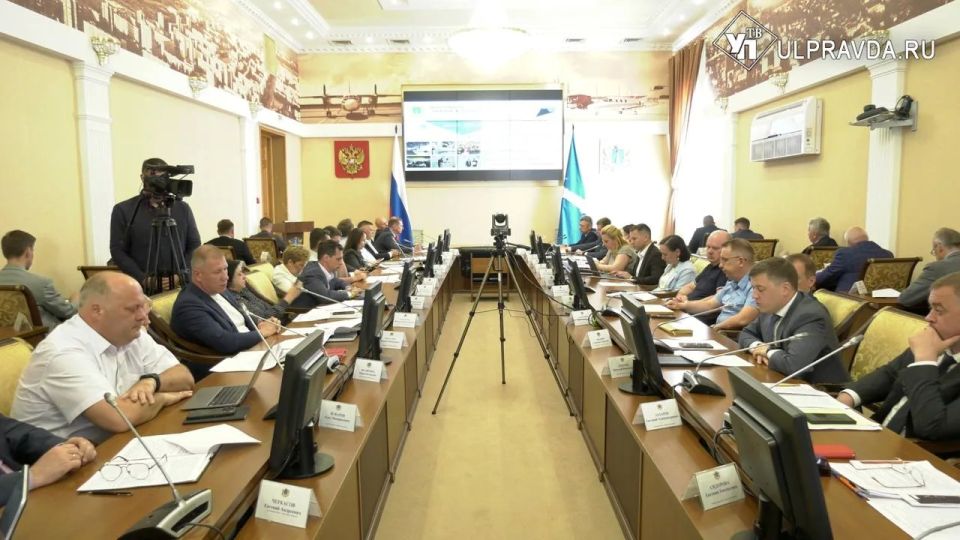 Последний звонок и подготовка к летней оздоровительной кампании, рост производительности труда и проект «Олимпийский патруль»