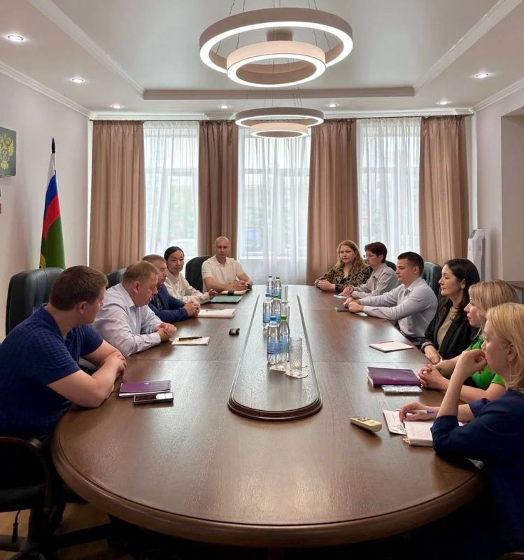 Алексей Пономарев посетил с рабочим визитом МТУ Росимущества в Республике Татарстан и Ульяновской области Алексей Пономарев посетил с рабочим визитом МТУ Росимущества в Республике Татарстан и Ульяновской области