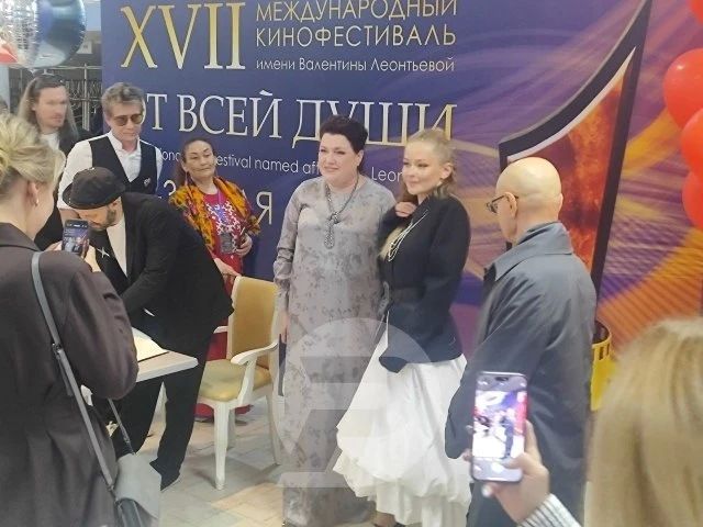 В Ульяновске прошла церемония открытия международного фестиваля кино- и телепрограмм для семейного просмотра имени В.М. Леонтьевой «От всей души» В Ульяновске прошла церемония открытия международного фестиваля кино- и телепрограмм для семейного просмотра имени В.М. Леонтьевой «От всей души»