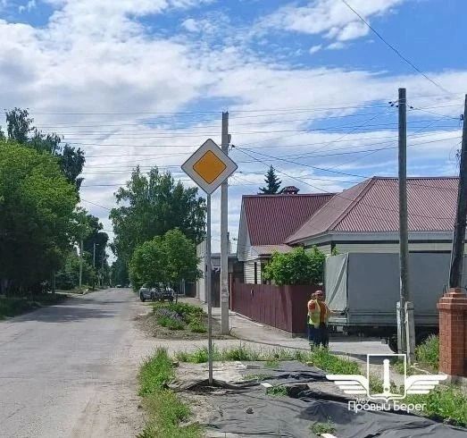 На Мичурина и Бакинской в Ульяновске появились новые дорожные знаки