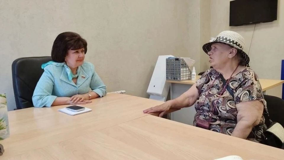 От благоустройства и социальной поддержки до обеспечения безопасности – депутаты находятся в постоянном диалоге с жителями и добиваются результатов От благоустройства и социальной поддержки до обеспечения безопасности – депутаты находятся в постоянном диалоге с жителями и добиваются результатов