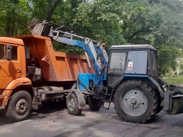 За 1 июня в Ульяновске отремонтировали 12 участков дорог За 1 июня в Ульяновске отремонтировали 12 участков дорог