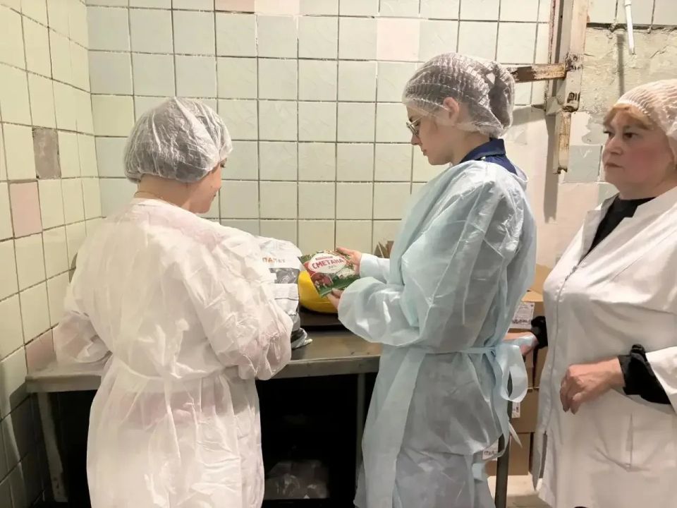 Прокуратура Мелекесского района проводит проверку исполнения законодательства об обеспечении качества и безопасности пищевых продуктов Прокуратура Мелекесского района проводит проверку исполнения законодательства об обеспечении качества и безопасности пищевых продуктов