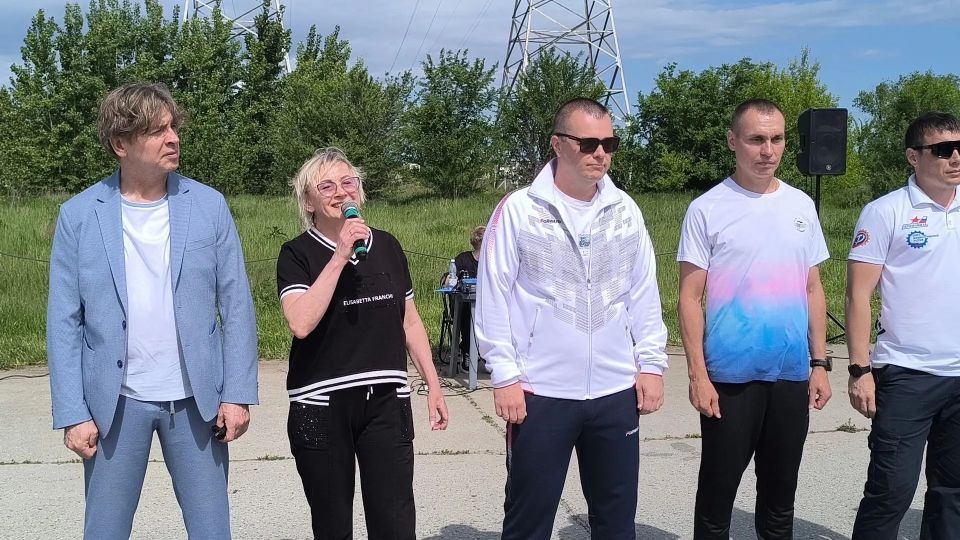 В Заволжском районе стартовал забег, посвященный 50-летию «Авиастара» В Заволжском районе стартовал забег, посвященный 50-летию «Авиастара»