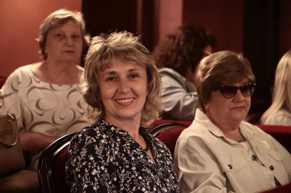 Заботиться, помогать и поддерживать в трудную минуту — всё это про наших социальных работников, у которых сегодня профессиональный праздник Заботиться, помогать и поддерживать в трудную минуту — всё это про наших социальных работников, у которых сегодня профессиональный праздник