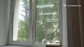 В СК призвали родителей усилить контроль за детьми во избежание их падения из окон