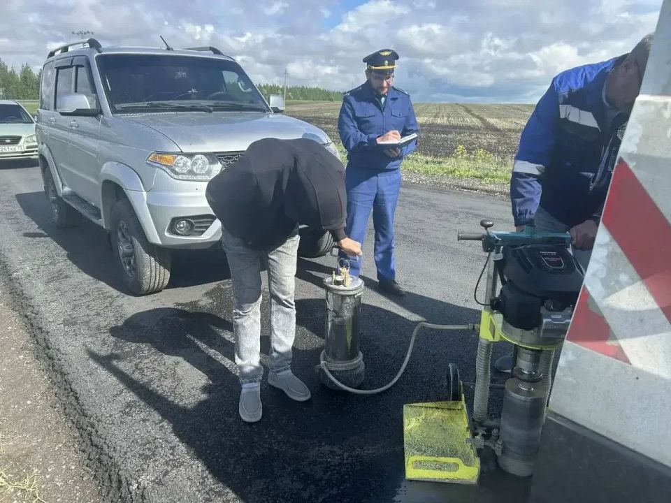 Прокуратура Майнского района проводит проверку исполнения законодательства о безопасности дорожного движения Прокуратура Майнского района проводит проверку исполнения законодательства о безопасности дорожного движения