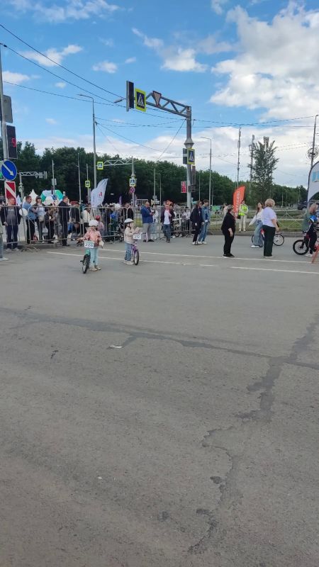 Телеканал "Репортер 73" совместно с Медицинской Палатой Ульяновской области представляет новый выпуск программы "Будь здоров" "Жить и дожить" Телеканал "Репортер 73" совместно с Медицинской Палатой Ульяновской области представляет новый выпуск программы "Будь здоров" "Жить и дожить"