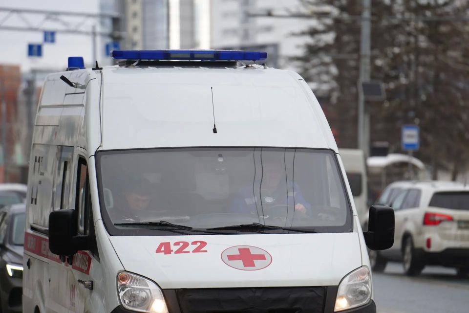 В Ульяновске спасатели вскрыли квартиру не выходившей на связь пожилой женщины