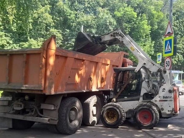 Ульяновские дорожники заасфальтировали более 1440 квадратных метров проезжей части Ульяновские дорожники заасфальтировали более 1440 квадратных метров проезжей части