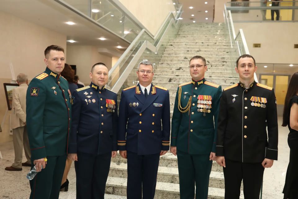 Руководитель СУ СК России по Ульяновской области С.Ю.Михайлов удостоен награды Председателя СК РФ А.И.Бастрыкина Руководитель СУ СК России по Ульяновской области С.Ю.Михайлов удостоен награды Председателя СК РФ А.И.Бастрыкина