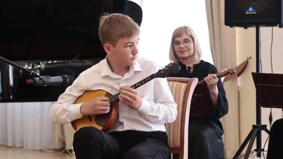 Алексей Русских: Эти ребята – наши молодые таланты из разных уголков Ульяновской области! Алексей Русских: Эти ребята – наши молодые таланты из разных уголков Ульяновской области!