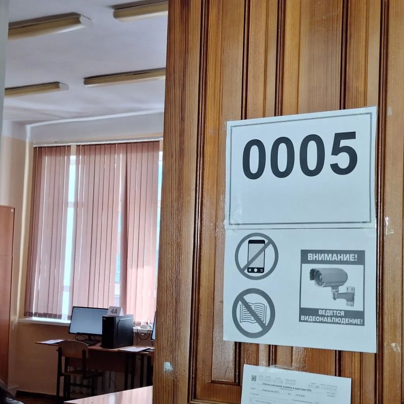 Выпускники Ульяновской области сдают экзамены по информатике и иностранным языкам