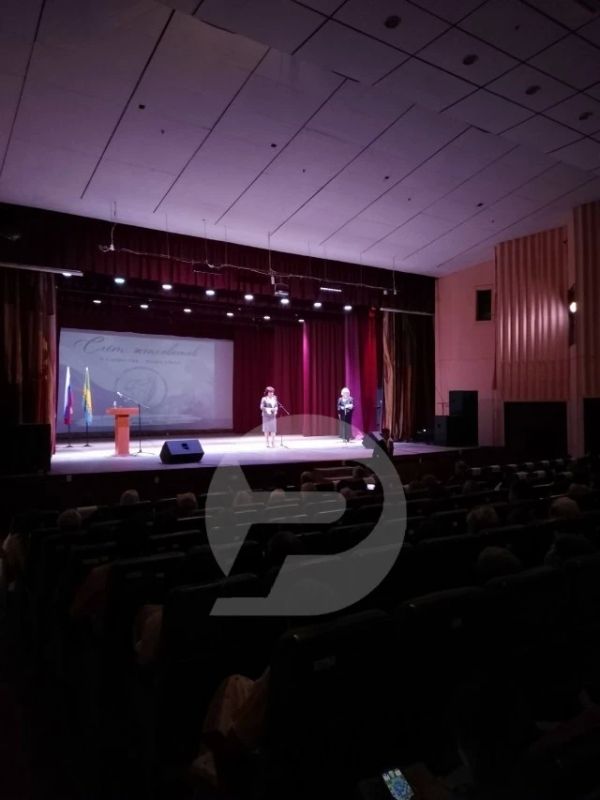 18 июня в Сурском районе проходит слёт Женсоветов Ульяновской области «В единстве — наша сила!» 18 июня в Сурском районе проходит слёт Женсоветов Ульяновской области «В единстве — наша сила!»