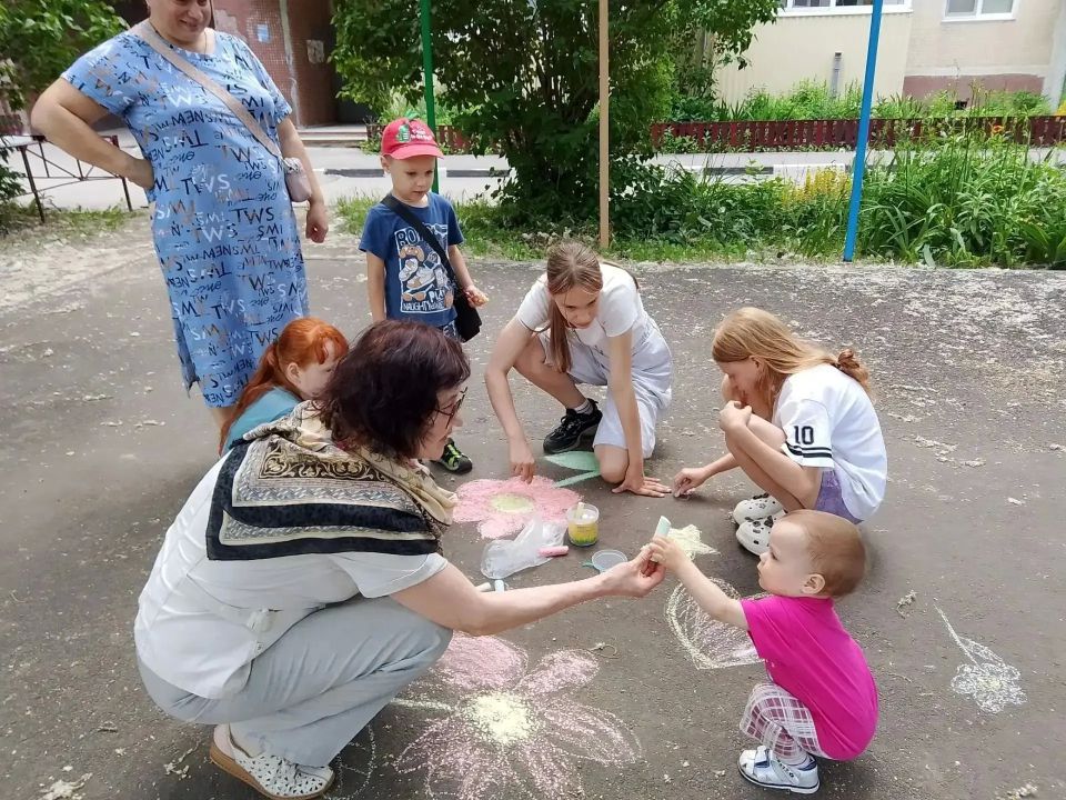 Первая смена городского проекта «Лето во дворах» в самом разгаре! Первая смена городского проекта «Лето во дворах» в самом разгаре!